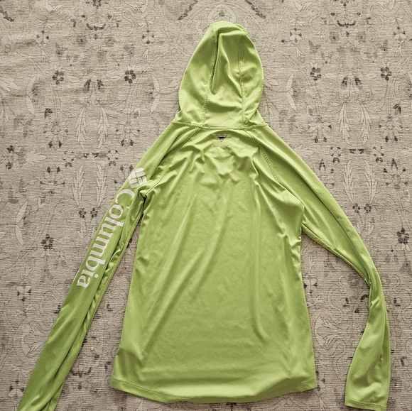 Columbia Women's small PFG Tidal Tee Hoodie, UV Protection, Moisture-Wicking - Picture 5 of 7